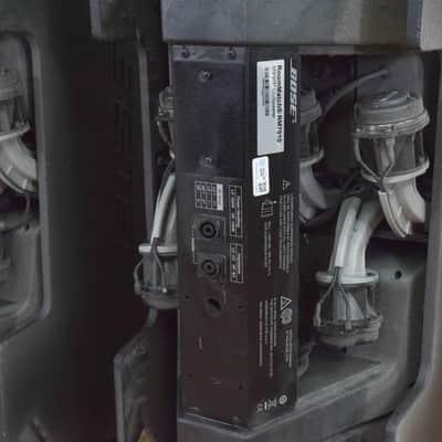 Bose RoomMatch RM7010 Array Module Loudspeaker (PAIR) *ASK FOR SHIPPING* CG00SCC image 7