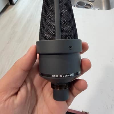 Neumann TLM 103 mt Matte Black Studio Set w/ EA1 Shock Mount & Wood Box image 4
