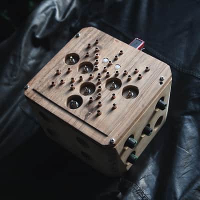 Ciat-Lonbarde DogeVox image 2