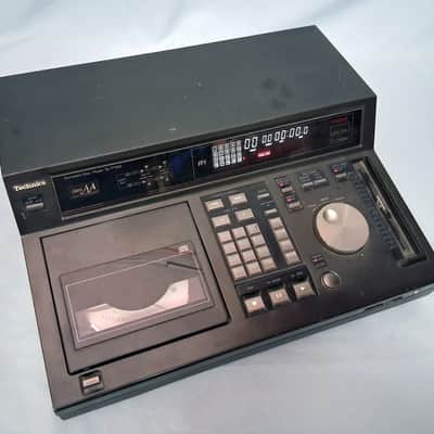 Technics SL-1200 Professional Stereo CD Player with pitch control - 1987 image 2