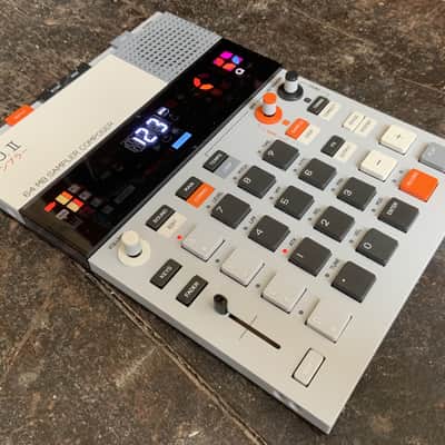 Teenage Engineering EP–133 K.O. II '23 Portable Sampler & Sequencer w. built-in Mic. image 2