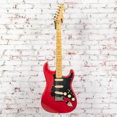 Fender - 2005 American Standard Stratocaster Electric Guitar - Candy Apple Red - w/HSC - x0559 - USED image 2