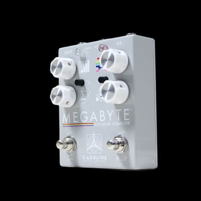 Caroline Megabyte Lo-Fi Delay Computer image 5