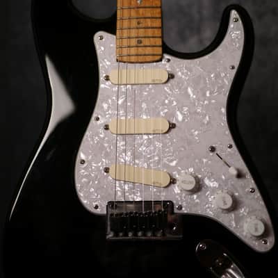 Fender Lite Ash Stratocaster – Black · 2008 · EMG DG20 David Gilmour image 9