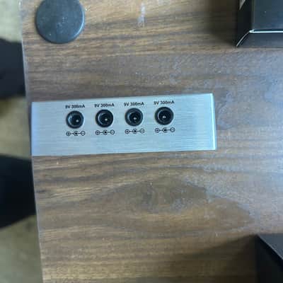 MXR M239 Mini Iso-Brick Power Supply 2018 - Present - Silver image 3