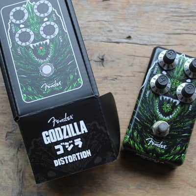 FENDER Godzilla Distortion Black / Green Graphic image 1