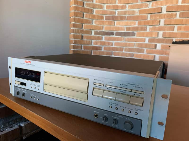 Fostex D-5 Digital Master Recorder image 1