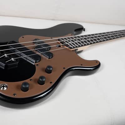 Israelite Stringed Instrument Dingwall SP1 4-String Bass Guitar | Gloss Metallic Black | | Reverb