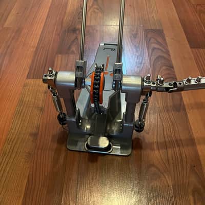 Pearl P932 Demonator Longboard Chain-Drive Double Bass Drum Pedal 2010s - Chrome / Orange image 5