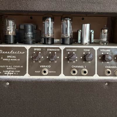 Danelectro Series D Model 68 Vintage Amplifier 1950's image 6
