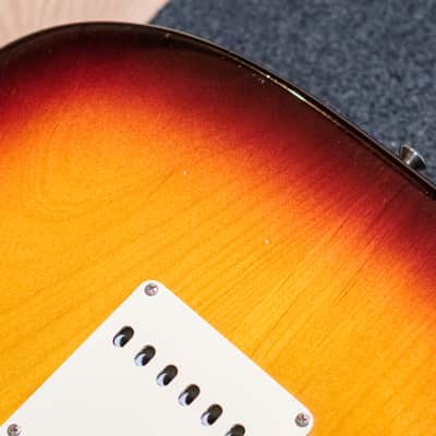 Fender American Vintage '62 Stratocaster 2010 - 3-Color Sunburst image 12