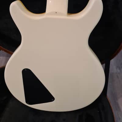 Hamer Slammer archtop 1993 first series Ivory off white image 7