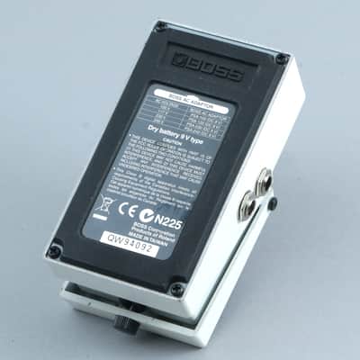 Boss TU-2 Chromatic Tuner Guitar Effects Pedal P-30779 image 2
