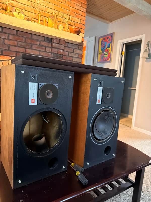 JBL L26 1970s (in need of TLC)