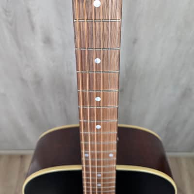 Epiphone J-45 2021 - Present - Aged Vintage Sunburst Gloss image 3