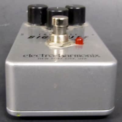 Used Electro-Harmonix Triangle Big Muff Pi VGC image 3
