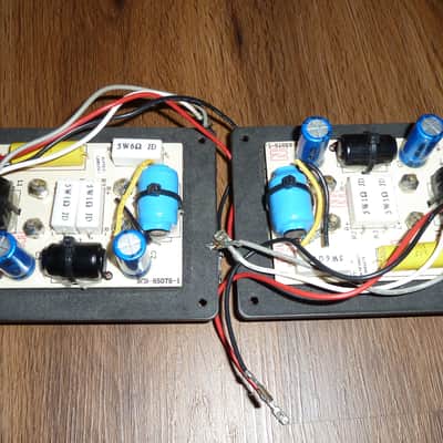 PAIR AUDIOPHILE ELYTONE BI-WIRED L2003.04.N 8 OHM 2 WAY SPEAKER CROSSOVERELYTONE BI-WIRED L2003.04.N 8 OHM 2 WAY METAL PLATE SPEAKER CROSSOVERS. image 2
