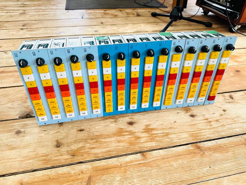 Quad Eight SM-9 console parts image 1