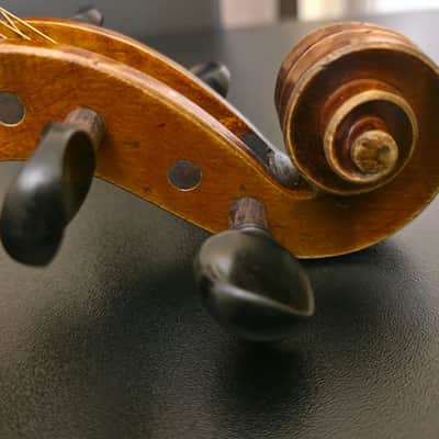 Early 20th century central european violin – labelled Giuseppe Pedrazzini – 350 mm LOB image 12