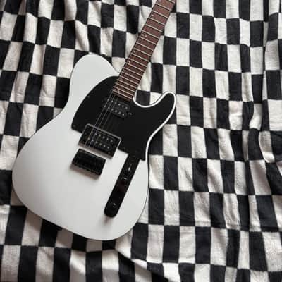 ESP LTD TE-200 - Snow White image 1