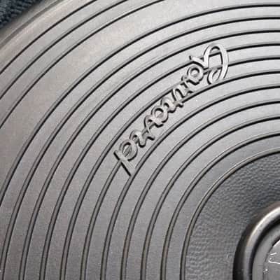 Metal Platter & Rubber Mat image 2
