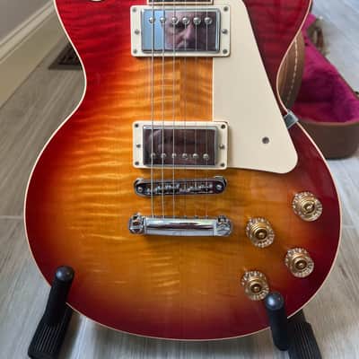 Gibson les paul Traditional 120th Anniversary  2014 sunburst image 2