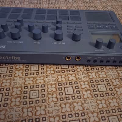 Korg Electribe 2 Music Production Station 2010s - Grey image 2