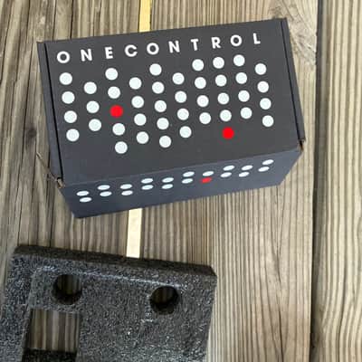 One Control Minimal Series white Loop 2010s - electric guitar dual affects loop pedal image 5