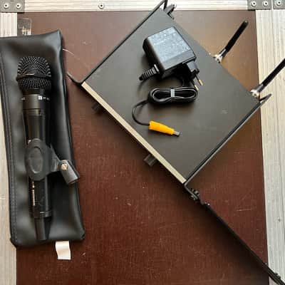 Sennheiser EW 500 G4 945 AW+ Band w/ sE Electronics V7 Microphone Capsule image 2