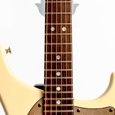 Daion Barbarian White Electric Guitar w/ Original Daion Branded Hardshell Case image 2