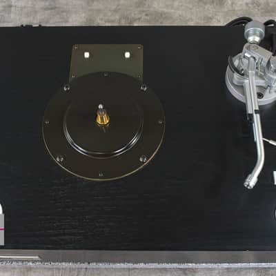 YAMAHA GT-750 Direct Drive Record Player Turntable in Very Good Condition image 6