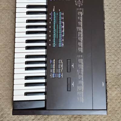 Yamaha DX5 Programmable Algorithm Synthesizer