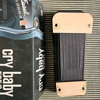 Dunlop 535Q Cry Baby Multi-Wah 1994 - Present - Black image 2