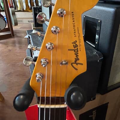 Fender American Vintage II 61 Stratocaster - Fiesta Red /8lbs. 0.2oz. #V2441038 image 10