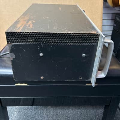 BGW 500D image 6