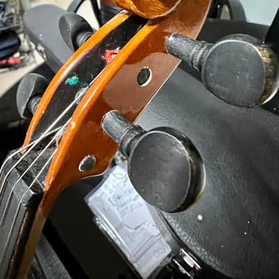Suzuki Violin 1/4 image 9