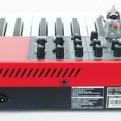 Clavia Nord Wave Synthesizer Keyboard Synth +Fast Neuwertig + 1,5Jahre Garantie image 5