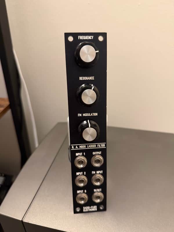 Synthesis Technology uVCF (Moog Modular VCF) MOTM Module image 1