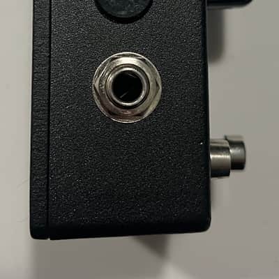 Mustard FX War Pig Treble Booster (Pedal) - 2025 - “Purple Starburst(?)” image 6