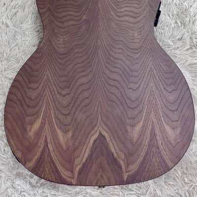 Tagima Olive Grace EQ-NTOP Acoustic Guitar w/HS Case - Natural Finish - B stock image 4