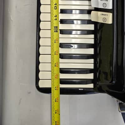 Titano Titan Piano Accordion 41/120 W/Case W/Pickup Tested image 7
