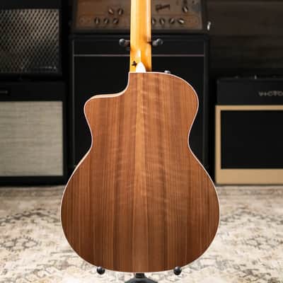 Taylor 214ce-N Nylon Grand Auditorium Acoustic/Electric Guitar with Gig Bag image 7