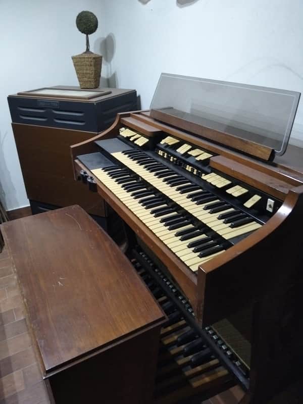 Hammond E112 1967 valvolare + Leslie 760 originale image 1