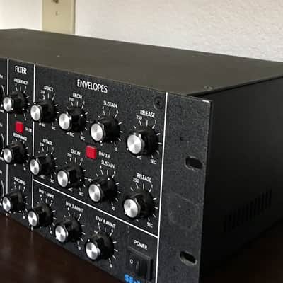 Studio Electronics SE-1
