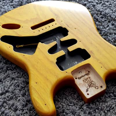 Warmoth 1-piece lightweight solid Swamp-Ash Stratocaster Body image 10