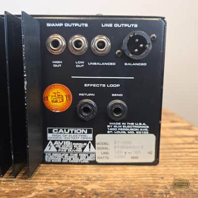 Crate BT-350 "ThunderBass" 350-Watt Rackmount Bass Amp Head 1990s - Black image 13