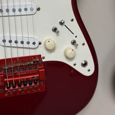 Fender American Stratocaster w/ Red Kahler Bridge 1984 - Red image 8