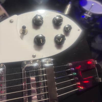 Rickenbacker 350/V63 2012 - Present - Jetglo image 10