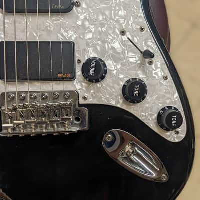 Fender Standard HSS Stratocaster with Maple Fretboard 2010 - EMG image 5