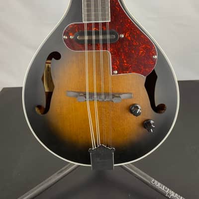 Ibanez M510E A-Style Acoustic-Electric Mandolin, Spruce Top, Open Pore Vintage Sunburst image 2